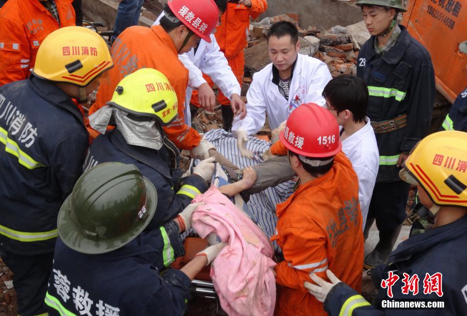 湖南益阳一民房爆炸致2死一伤